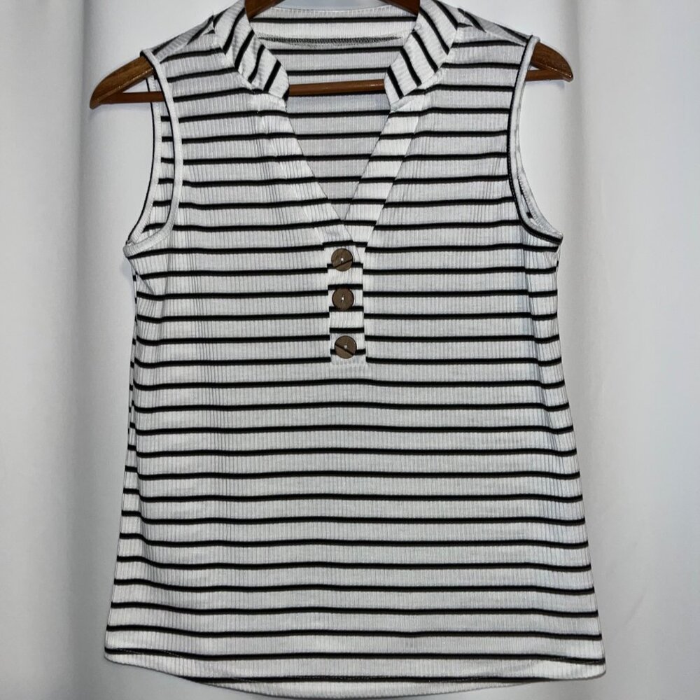 Sleeveless Shein Womens Striped Ribbed V-Neck Top With Button Detail Size S Blac
